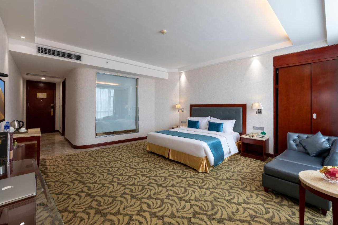 Elong Me Hotel Чжуншань Экстерьер фото